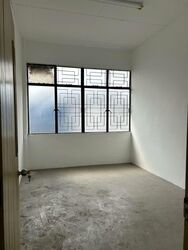 Chai Chee Lane (D16), Factory #590383221